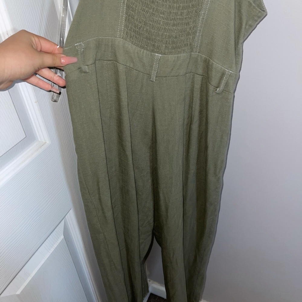 Jumper - Picture 3 of 3
